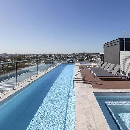 Oaks Brisbane Woolloongabba Suites Экстерьер фото