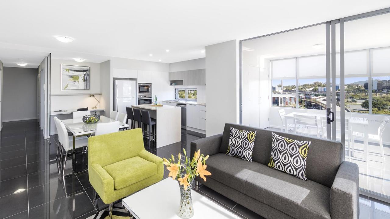 Oaks Brisbane Woolloongabba Suites Экстерьер фото