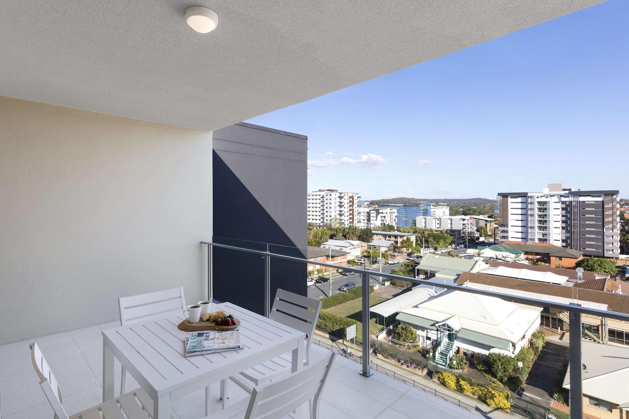 Oaks Brisbane Woolloongabba Suites Экстерьер фото
