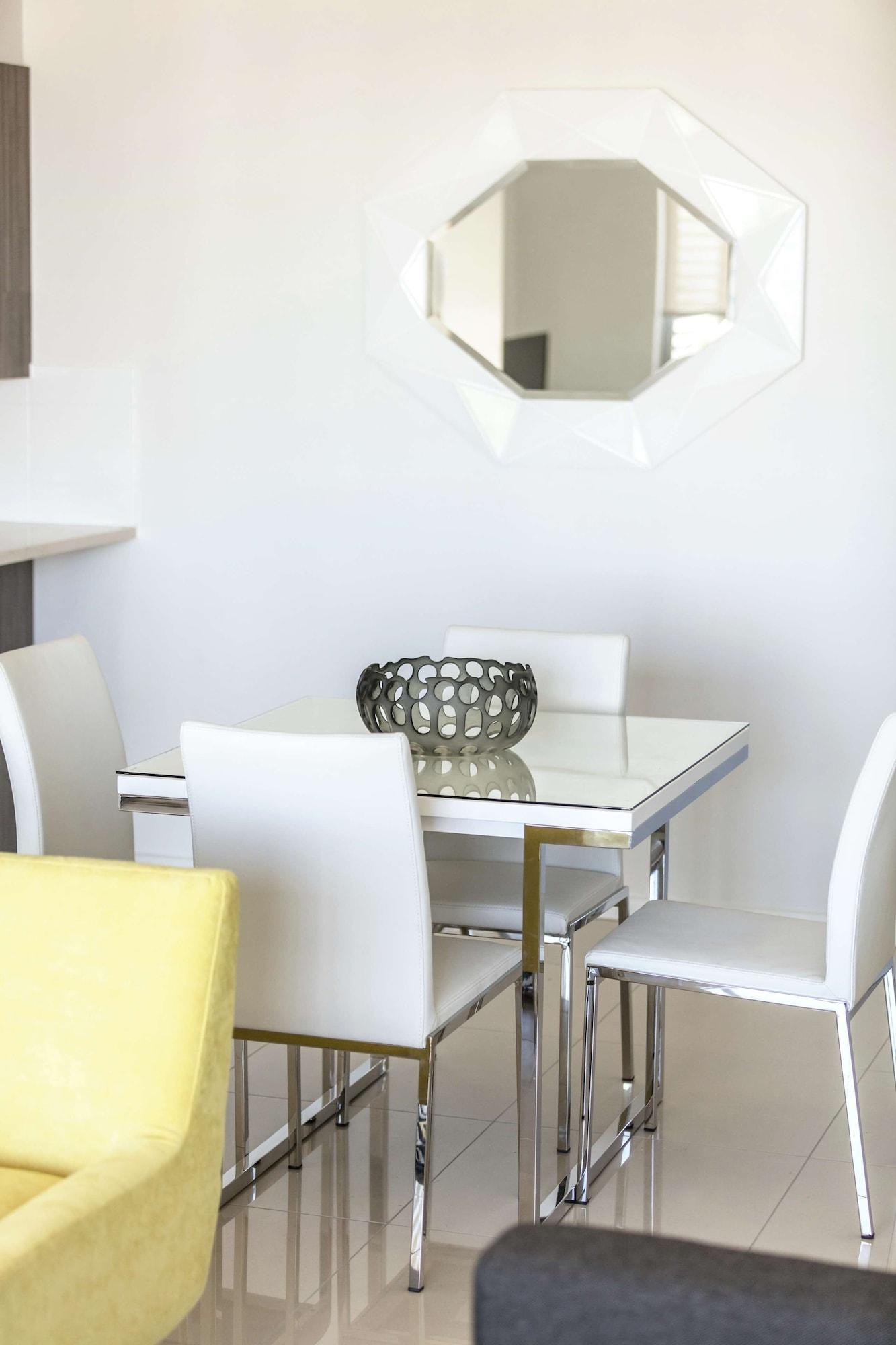 Oaks Brisbane Woolloongabba Suites Экстерьер фото